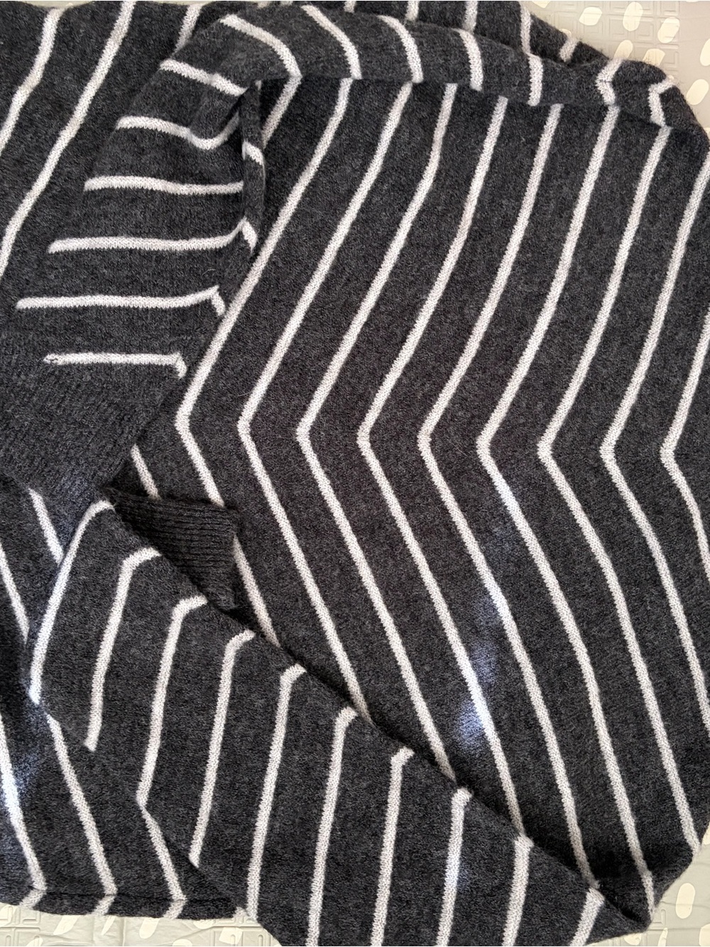 Women’s sweater